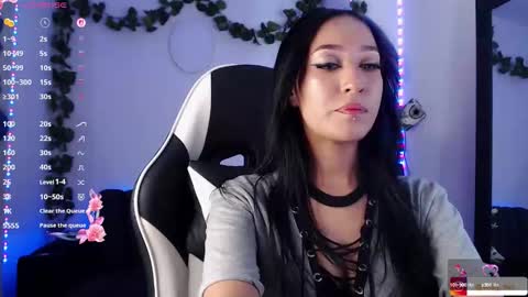 Victoria  online show from October 2025 12:43:02 AM