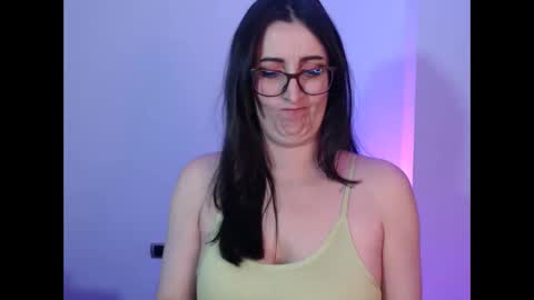 Victoria online show from December 2024 11:26:02 PM