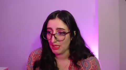 Victoria online show from February 2025 08:52:02 PM