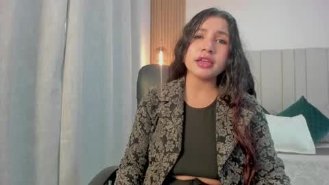 Snapshot of victoria_rossee chatting on May 2026 12:23:01 PM VICTORIA online show from May 2026 12:23:01 PM