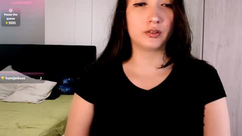 Snapshot of victoria_smile_ chatting on January 2025 10:24:01 PM Victoria online show from January 2025 10:24:01 PM