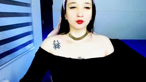 Snapshot of victoria_smile_ chatting on August 2026 12:07:02 PM Victoria online show from August 2026 12:07:02 PM