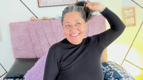 victoriaa_anderson_ online show from December 2025 04:33:01 PM