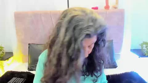 victoriaa_anderson_ online show from March 2026 02:09:02 PM