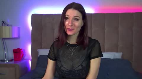 Victoria online show from September 2025 06:15:01 AM