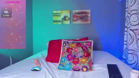 victoriameller online show from February 2026 11:19:01 PM