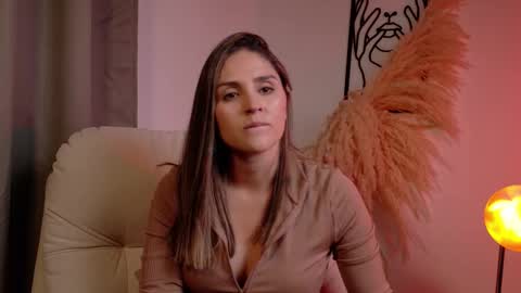 VictoriaNova online show from February 2026 07:12:01 PM