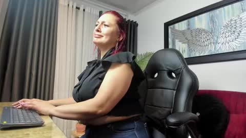 victoriapaker online show from March 2026 11:32:01 AM