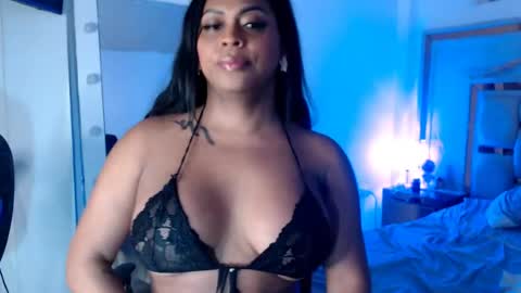 Snapshot of victoriaphillips chatting on June 2026 02:31:02 AM ONLYFANS online show from June 2026 02:31:02 AM