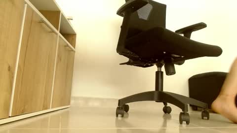 Victoria online show from February 2026 05:54:01 PM