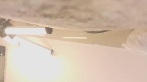 Victoria  online show from December 2025 07:53:02 PM