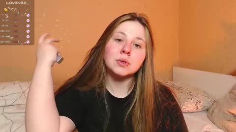 victoriassecrets_ online show from February 2025 12:25:02 PM