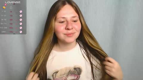 victoriassecrets_ online show from September 2025 03:50:02 PM