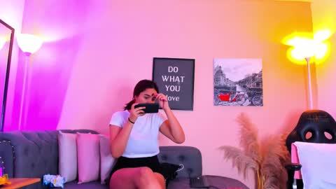 Victoriazans online show from February 2026 03:47:02 AM