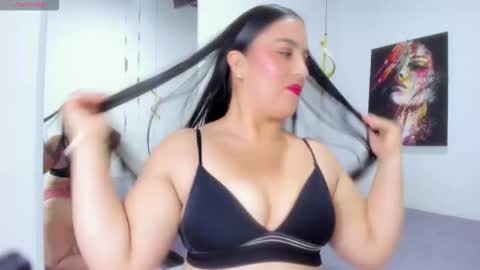 victoria online show from November 2025 01:14:02 PM