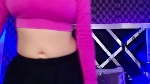 victtoria lee online show from October 2025 07:33:02 PM