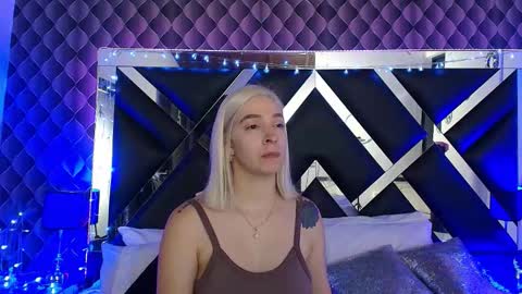 victtoria lee online show from February 2026 06:45:01 PM