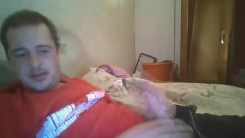 Snapshot of vids1977 chatting on January 2025 02:21:02 AM vids1977 online show from January 2025 02:21:02 AM