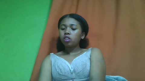 Snapshot of vierge28430 chatting on April 2026 02:47:01 AM vierge28430 online show from April 2026 02:47:01 AM