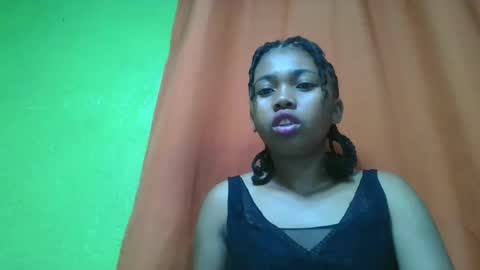 Snapshot of vierge28430 chatting on May 2026 02:19:01 AM vierge28430 online show from May 2026 02:19:01 AM