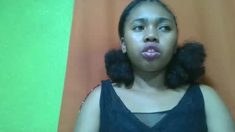 Snapshot of vierge28430 chatting on May 2026 06:38:02 PM vierge28430 online show from May 2026 06:38:02 PM