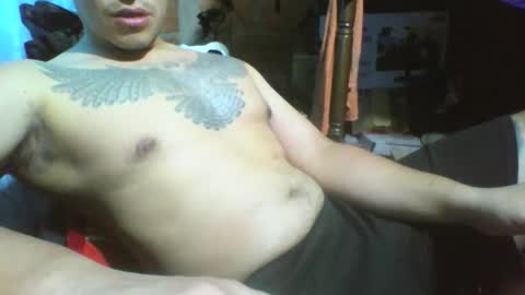 Snapshot of viernes1010 chatting on April 2026 08:33:02 PM viernes1010 online show from April 2026 08:33:02 PM