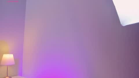 Snapshot of viictoria_becker chatting on September 2025 11:24:01 AM Victoria  online show from September 2025 11:24:01 AM