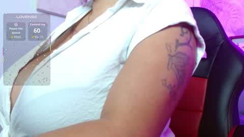 viioleta online show from October 2025 12:39:02 PM