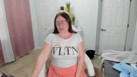 Snapshot of vika7333 chatting on February 2025 02:38:02 PM Ukrainian-woman online show from February 2025 02:38:02 PM