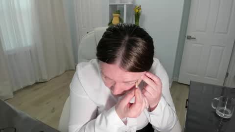 Ukrainian-woman online show from March 2025 02:37:01 PM