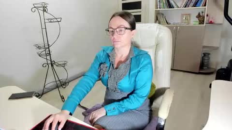 Snapshot of vika7333 chatting on November 2025 04:22:01 AM Ukrainian-woman online show from November 2025 04:22:01 AM