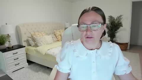 Ukrainian-woman online show from June 2026 10:46:01 AM