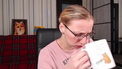 Snapshot of vikaericka chatting on February 2026 08:42:01 AM Vika online show from February 2026 08:42:01 AM