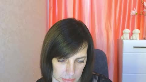 Vika online show from November 2025 09:53:01 AM