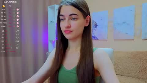 vikiberry online show from November 2025 10:03:01 AM