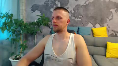 Snapshot of vikingchrisss chatting on May 2026 09:39:02 AM vikingchrisss online show from May 2026 09:39:02 AM