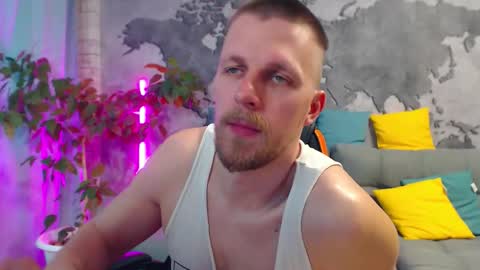 Snapshot of vikingchrisss chatting on May 2026 10:36:01 AM vikingchrisss online show from May 2026 10:36:01 AM