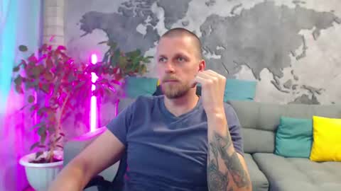 Snapshot of vikingchrisss chatting on July 2026 10:44:01 AM vikingchrisss online show from July 2026 10:44:01 AM