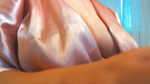 Vitoria online show from November 2025 01:33:02 PM