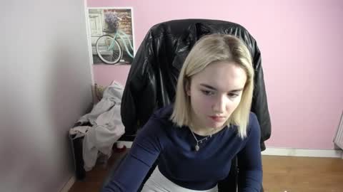 viktoria_lovely online show from April 2026 07:09:02 AM