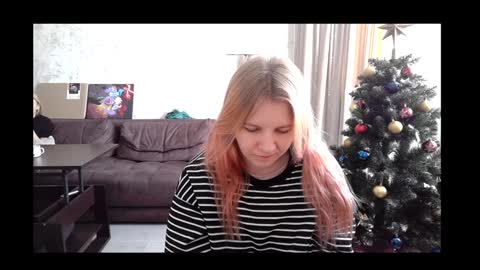 Snapshot of viktorlonsky chatting on January 2025 07:00:01 AM viktorlonsky online show from January 2025 07:00:01 AM