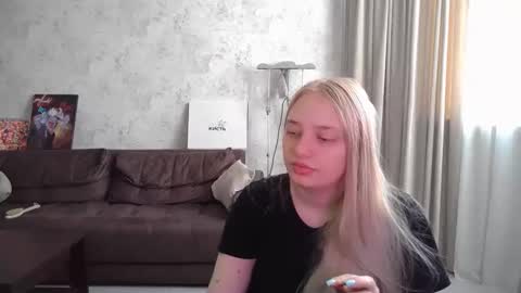 Snapshot of viktorlonsky chatting on March 2025 06:27:01 AM viktorlonsky online show from March 2025 06:27:01 AM