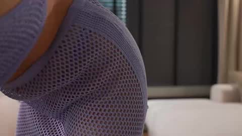 Snapshot of villanelle_l chatting on February 2025 11:06:02 AM Lana online show from February 2025 11:06:02 AM