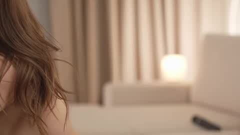 Snapshot of villanelle_l chatting on March 2025 07:04:02 PM Lana online show from March 2025 07:04:02 PM