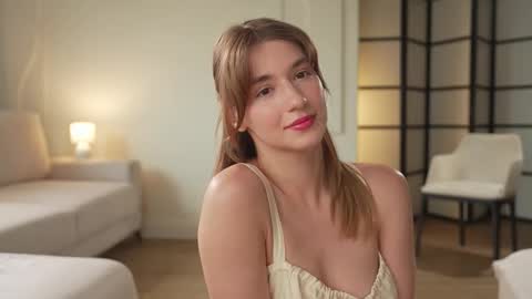 Snapshot of villanelle_l chatting on October 2025 10:03:01 AM Lana online show from October 2025 10:03:01 AM