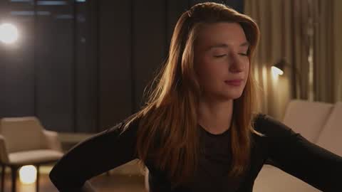 Snapshot of villanelle_l chatting on November 2025 10:59:01 AM Lana online show from November 2025 10:59:01 AM