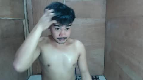 Snapshot of vin_17 chatting on February 2026 06:54:02 AM Call me Marvin online show from February 2026 06:54:02 AM