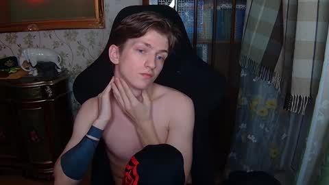 Dimoooooon online show from December 2024 10:19:01 PM