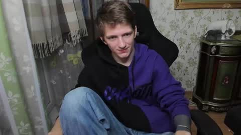 Dimoooooon online show from February 2025 12:16:01 AM