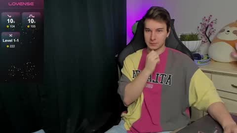 Vincent Strong online show from September 2025 08:15:02 AM